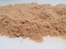 We supply a range of cattle bedding sawdust from fine sanderdust to less dusty coarser sawdusts